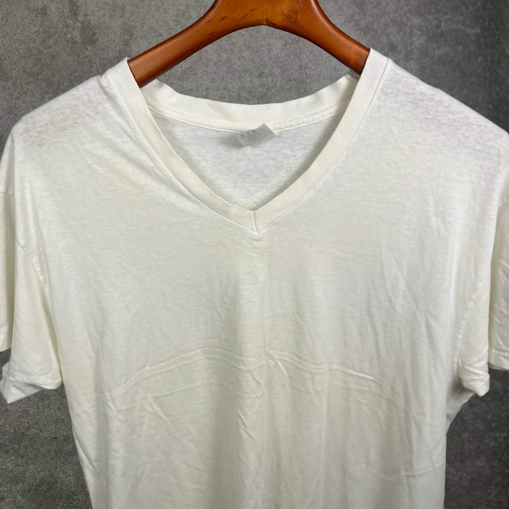 Vintage Slubby Hanes V-Neck T-Shirt Mens L White Single Stitch Cotton Thin